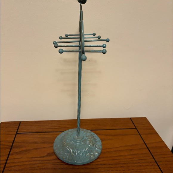 Necklace tree - Picture 2 of 2